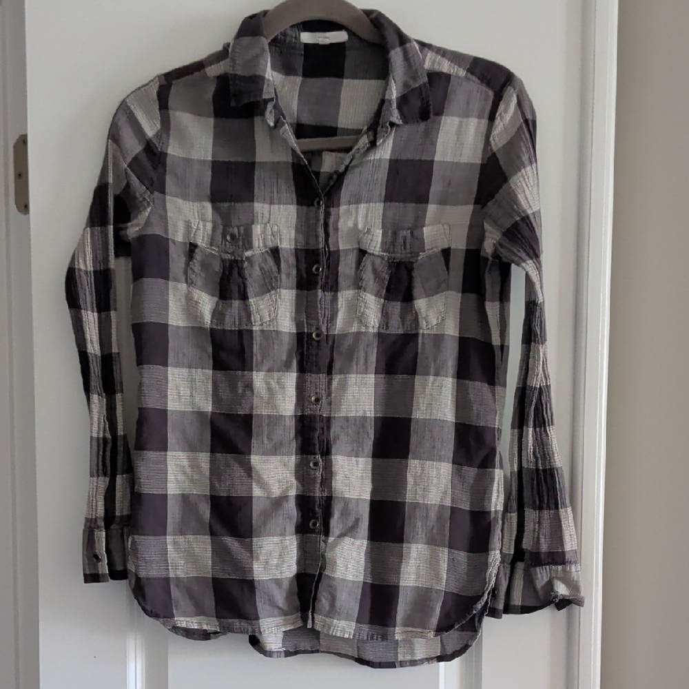 Women's Black and White Plaid Button Down Shirt
